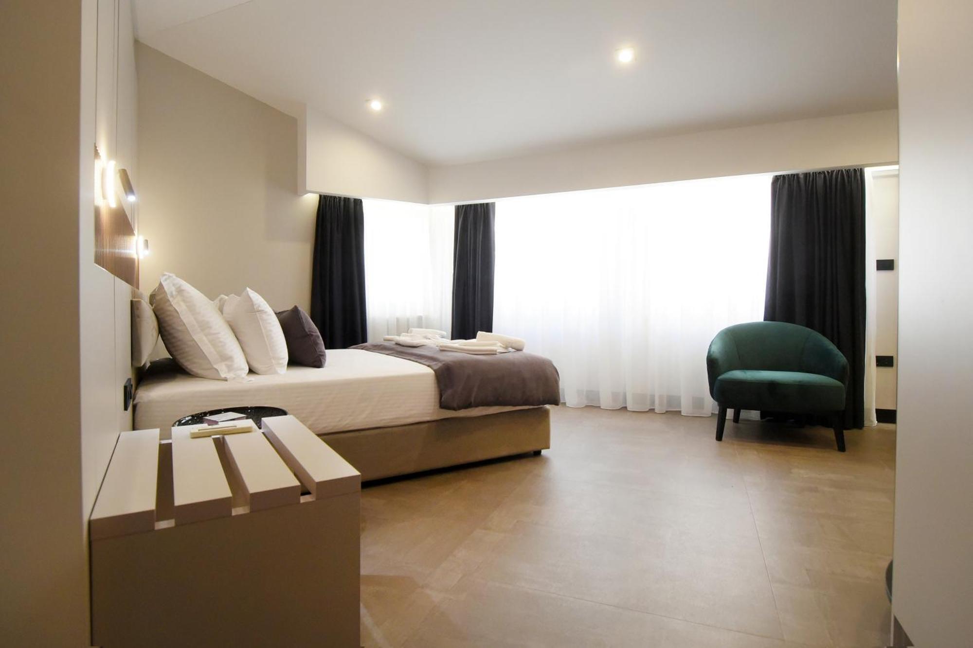 Grandeur Apartments プーラ エクステリア 写真